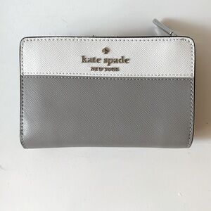 Kate Spade Staci Medium Grey and White Bifold Wallet NWT